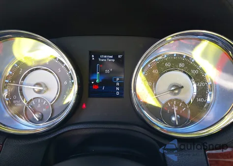 2012 Chrysler 300 z USA, uszkodzony, nr VIN 2C3CCAAG7CH116905